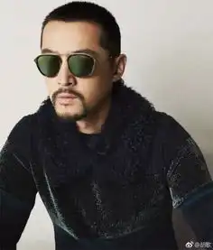  胡歌新写真撩到飞起,又可以当壁纸收一波了