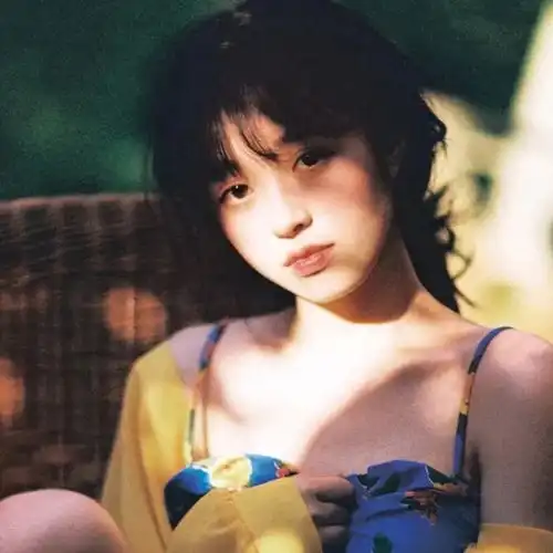 氛围感女头爱自己是浪漫的开始