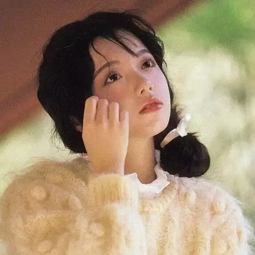 复古头像壁纸原宿港风壁纸复古森系小清新壁纸复古头像女可爱小清新好看馆