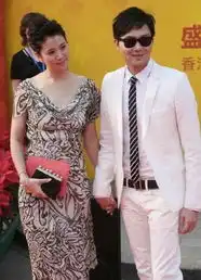  明星情侣秀恩爱金童玉女生活家居照羡煞旁人