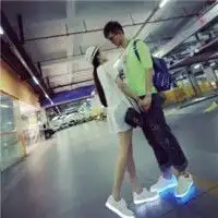  qq皮肤情侣2对,姐妹的也可以