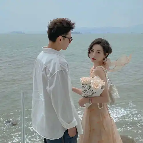  2023最新高清唯美浪漫旅行真人情情侣头像我要个性网