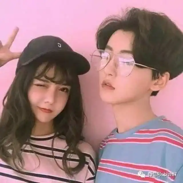  情侣头像高清,一左一右微信头像