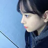  潮流女生qq头像大全排行榜我也不会再对谁满怀期待