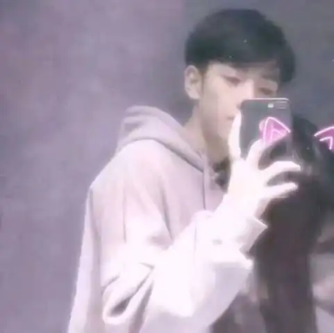  ins超火q萌情侣头像,蜡笔小新cp太卡哇伊,秀儿安排