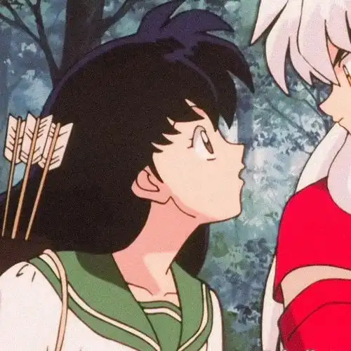  犬夜叉及半妖的夜叉姬图片青青藤萝绕要眼利中木,银发红服倚于树