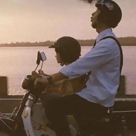  2020校园风甜美秀恩爱情侣头像一男一女