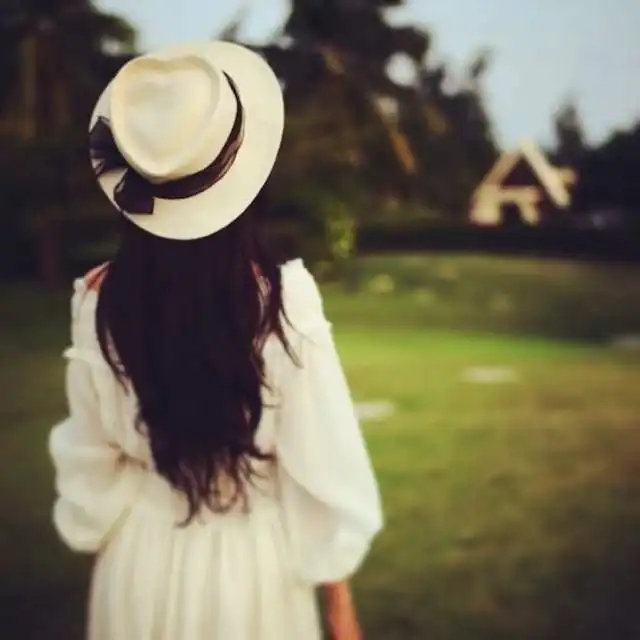  亦舒书中7个令人清醒的句子,读懂了,你也可以是飒爽的大女主