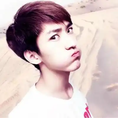  特别漂亮的情侣头像,一男一女两张年轻人的