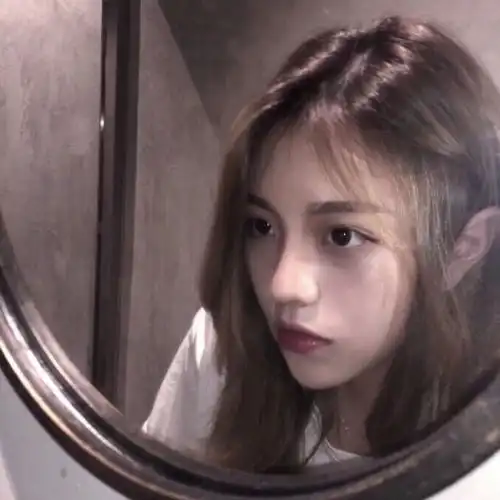  姜虞复古港风女生头像你是这世微信头像我要个性网