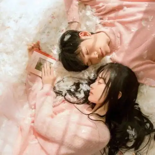  情侣头像一男一女