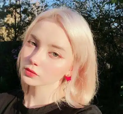 努力健身,瘦下来会逆袭的四大星座女生,越长越漂亮