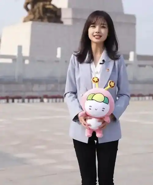 新进展王冰冰被曝停职,徐嘉余疑似在有女朋友的时候和土土暧昧