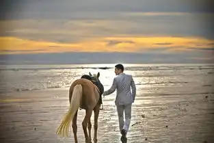  严屹宽杜若溪婚礼party曝光海边赏烟火狂欢6400728搜狐时尚频道图片库大视野搜狐