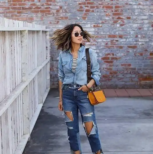  破洞裤算什么杨幂的裤子撕裂那么大口子,网友这也太省布料了