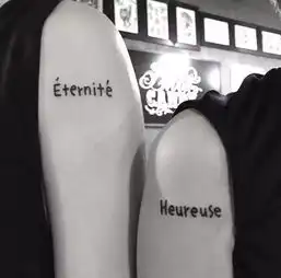  搜狐公众平台纹身素材韩国美女纹身师nini适合女生的暗黑系小纹身