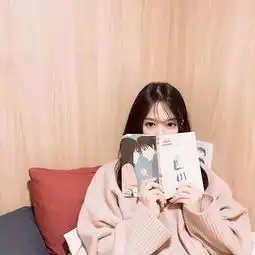 女生头像两个陌生人坠入爱河,只有一个人知道这并非偶然