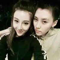  秀恩爱秀甜蜜的真人情侣头像图片