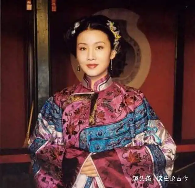  袁世凯朝鲜藉三姨太金氏在临终前一天,对亲儿子袁克文说过两件事