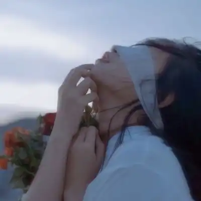  蓝色超仙女生头像,仙气蓝色系女生头像