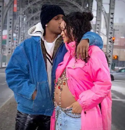  资讯日婆官宣怀孕,网友这次瞒不住了