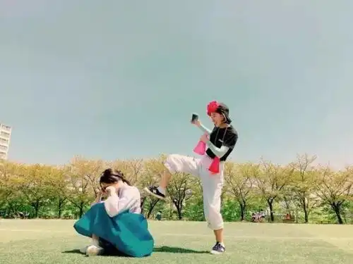 就算没能和你一起长大,一起变老也不错呢