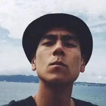 彭于晏被金融大佬潜规则帅彭彭男女通吃了
