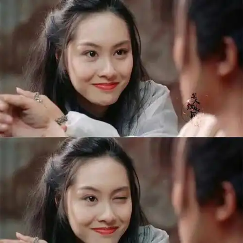  朱茵又矮又黑算不算港风大美人看她和李嘉欣的合照,就有答案了