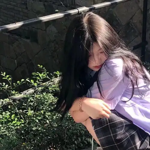  氛围感美女头像