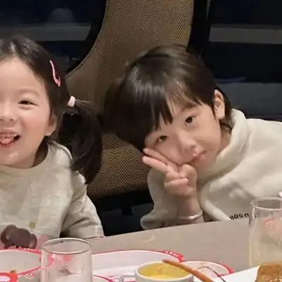  2023最新超萌可爱萌娃情侣头像