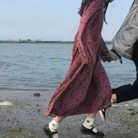  比较阳光的情侣头像,我也要和你在一起不离不弃