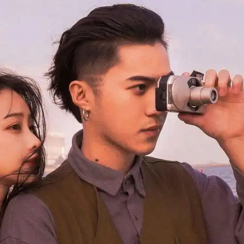  情侣头像我来为你,云开月明