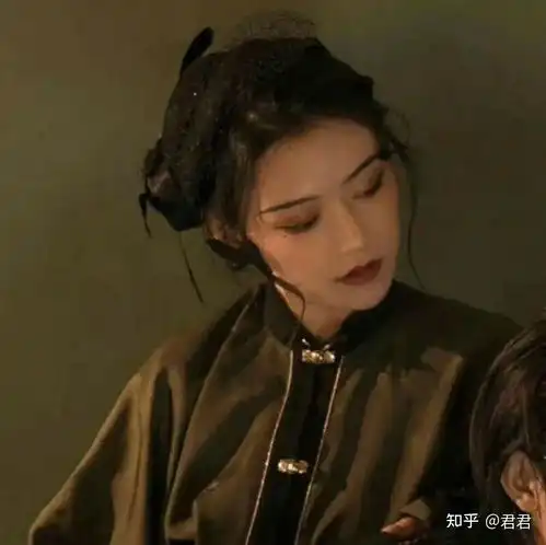  军阀头像复古军阀情侣头像着军装为你保一处太平之地,你穿旗袍帮我镇家族之地