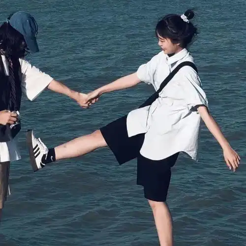  时光里失散的友人们