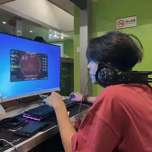 头像周一啦,换一张好看的