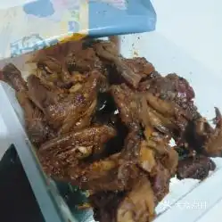 周黑鸭南通万象城店的卤鸭锁骨好不好吃用户评价口味怎么样南通美食卤鸭锁骨实拍图片大众点评