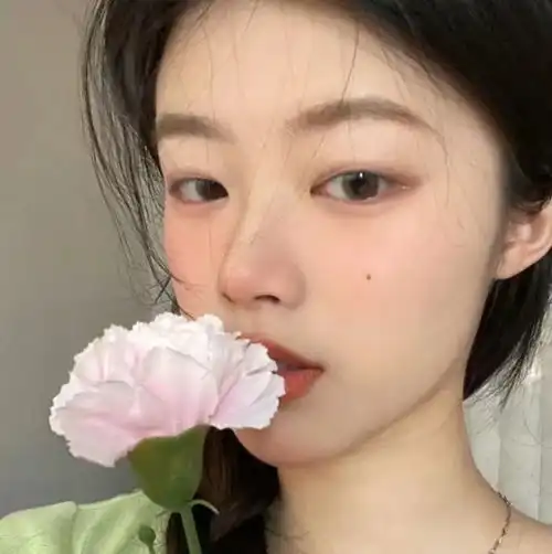 头像丨百事快乐难
