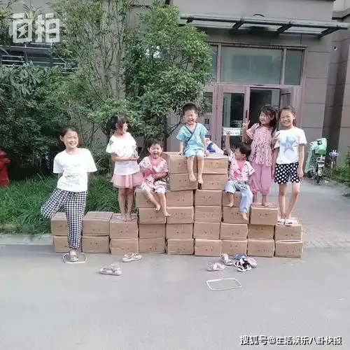  我农村出身,29岁就生了7个娃,如今想离婚大家帮出出主意应该怎么办