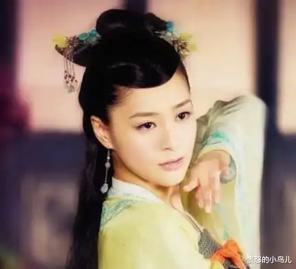 一生逃不开陈冠希,宣布离婚一年后的阿娇,又曝新情况