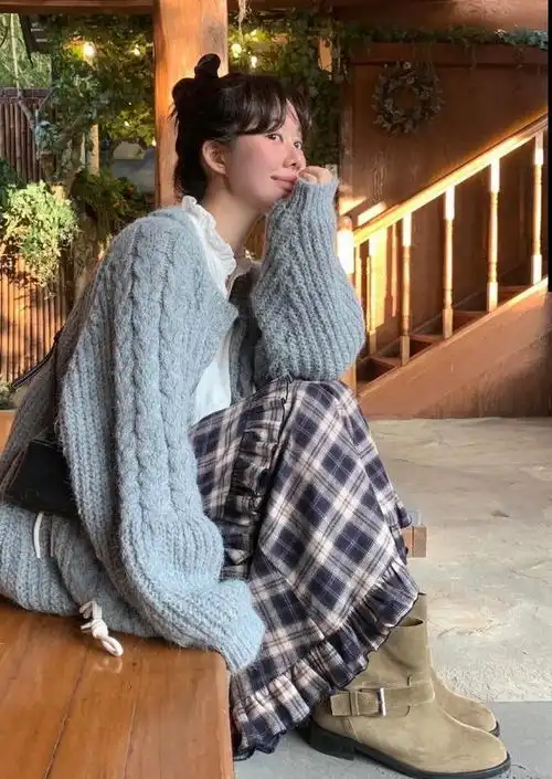  ins时尚博主linenne少女感夏日的氛围穿搭