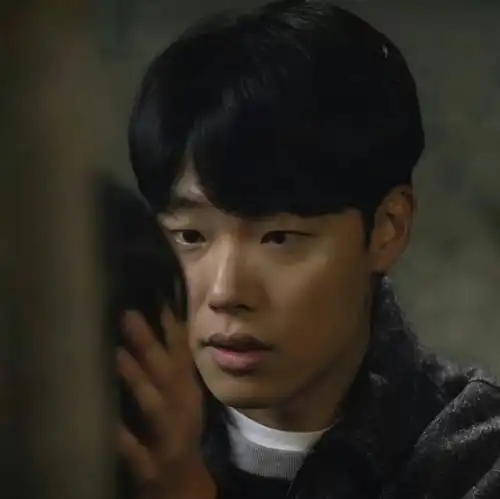  不明显且超仙气的情侣头像