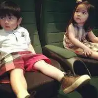  搞笑乡下小孩情侣头像一对微信头像图片大全