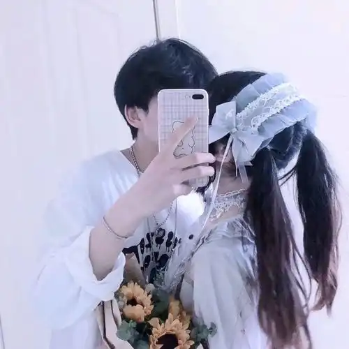  情侣头像浪漫情头撩人心动的浪漫情话