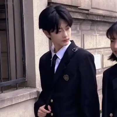  祁宋ins自截情头二转注明祁微信头像我要个性网