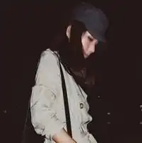  这样的图片情侣的另一半是什么