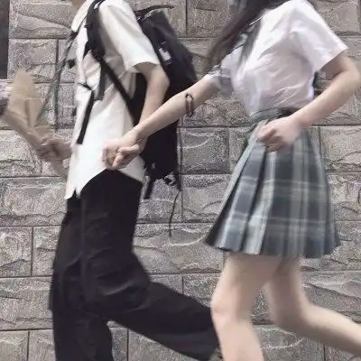  男生被你偷了心,才会有这3种表现,傻丫头可别不珍惜