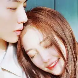  盖世大英雄希望有人宠着你的小性qq情侣头像我要个性网