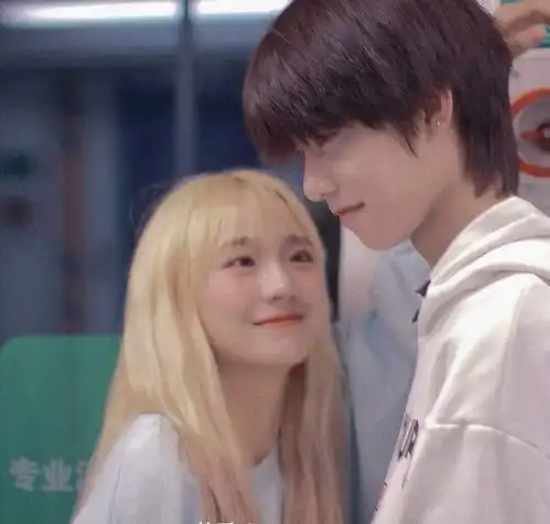  超多糖份的情侣头像