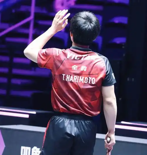  林高远封神乒乓球世界杯40大胜张本智和,与马龙胜利会师决赛