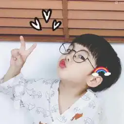  这是不是情侣头像是的话求另一张